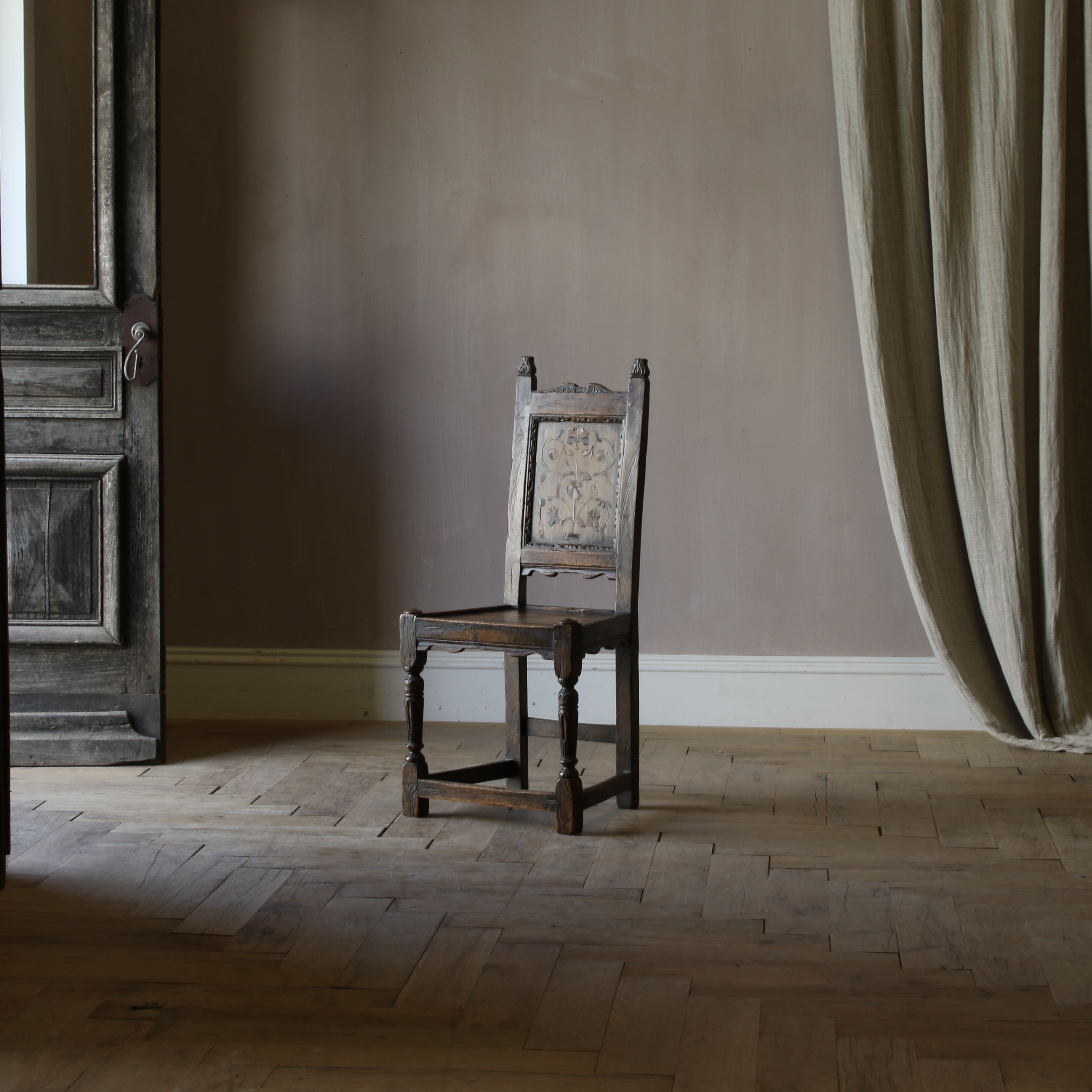 Wainscot Chair